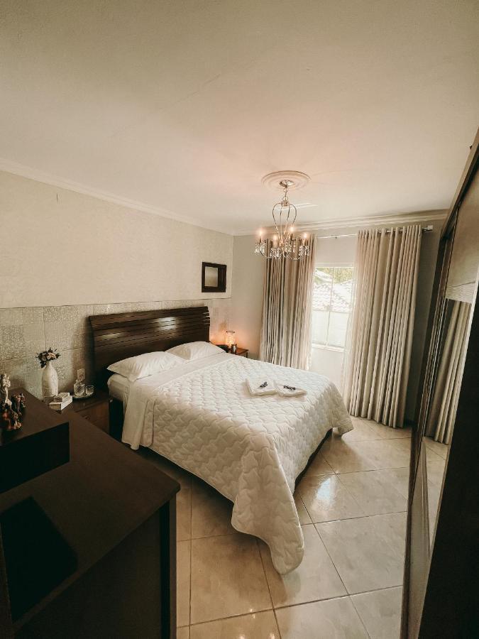 Casa Confortavel Em Local Tranquilo. Rodeio Ngoại thất bức ảnh